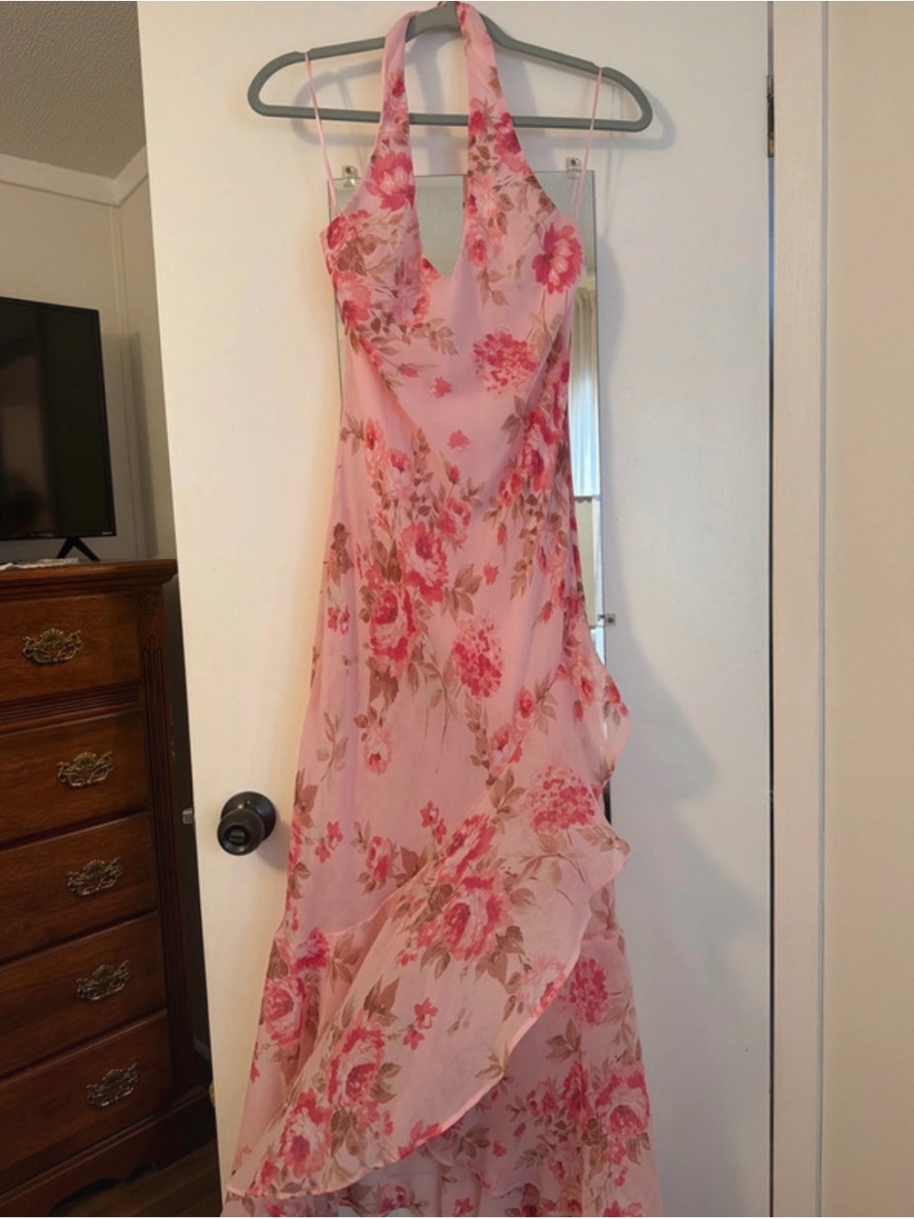 Floral Pink Halter Maxi Dress with Ruffle Detail